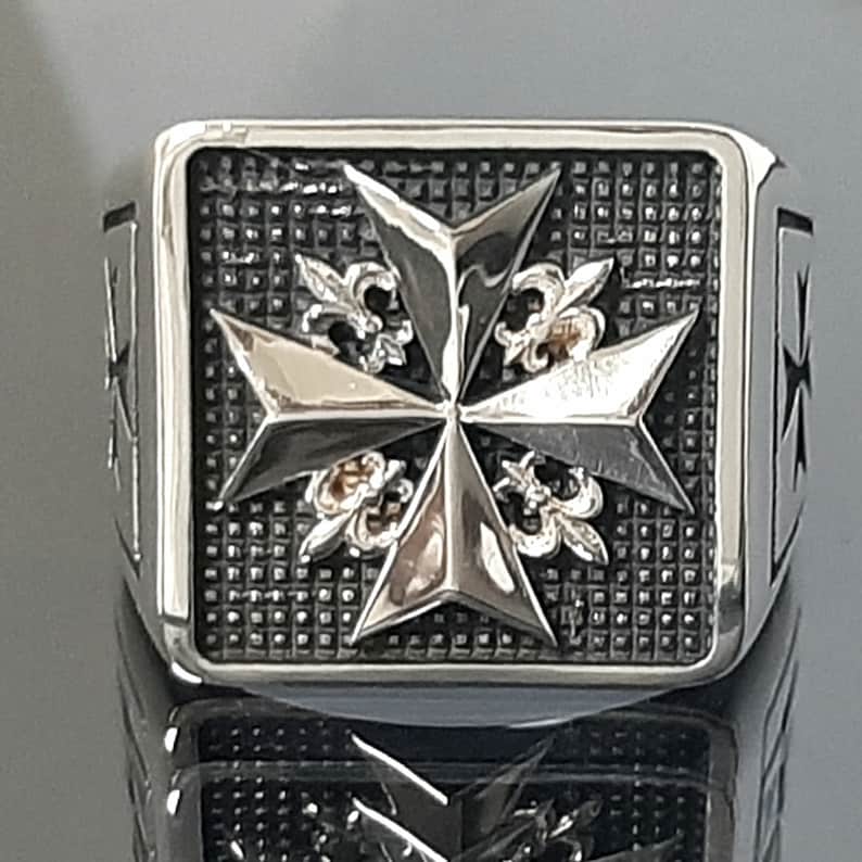 Order Of Malta Ring - Sterling silver Cross-Free Mason ring - Bricks Masons