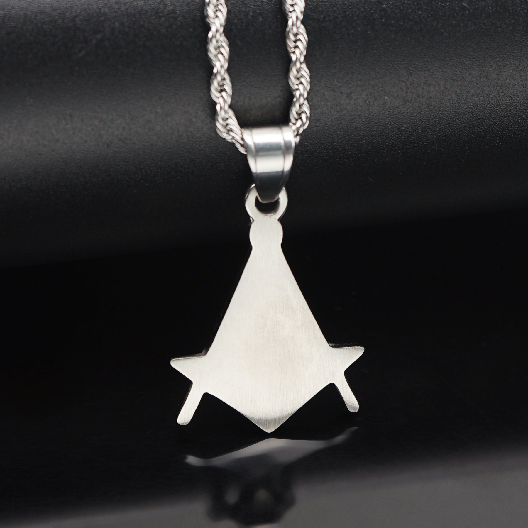 Master Mason Blue Lodge Pendant - Silver Titanium Steel Blue All Seeing Eye - Bricks Masons