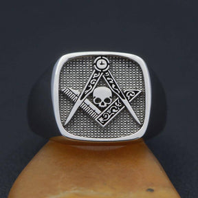 Master Mason Blue Lodge Ring - Signet Skull Square & Compass 925 Sterling Silver