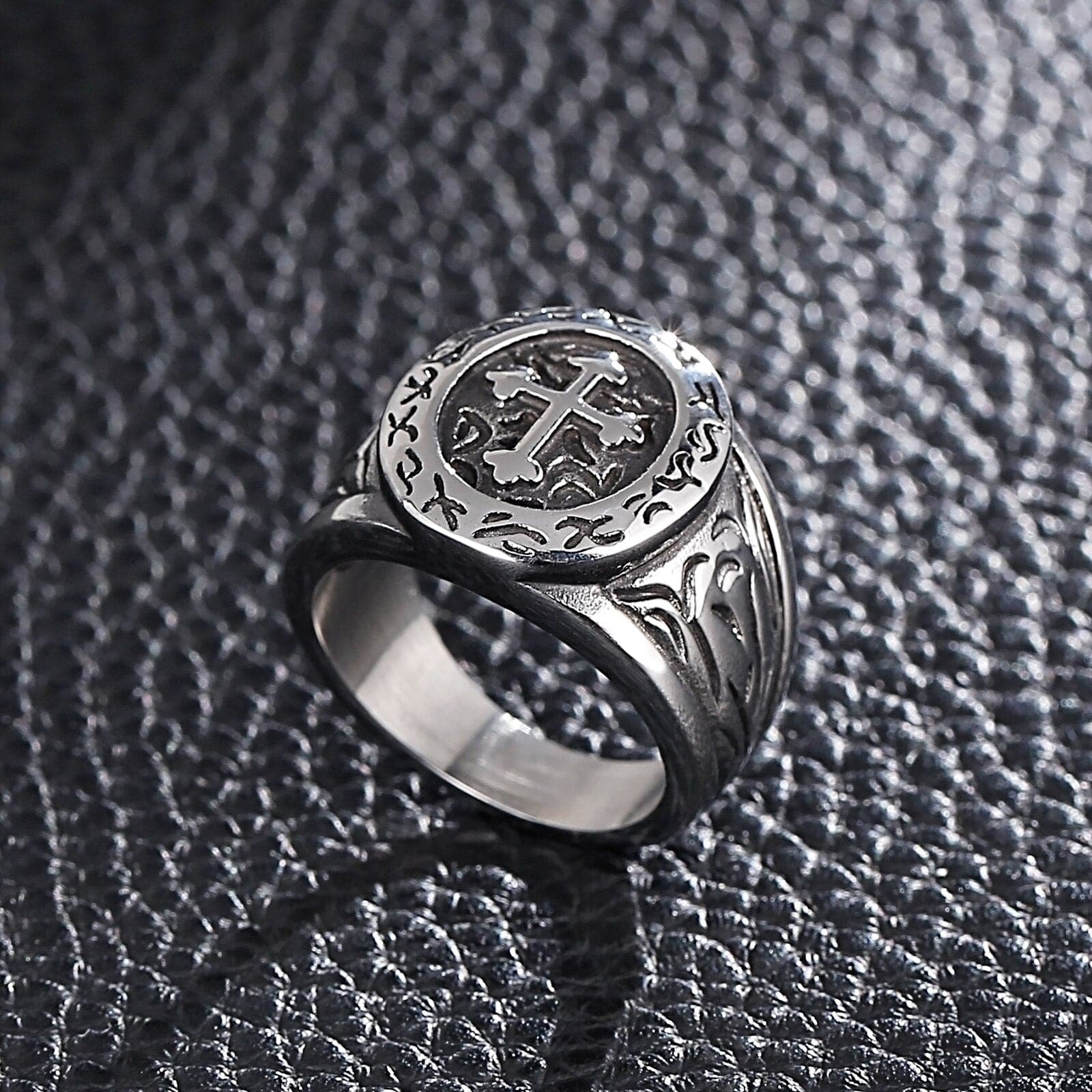 Knights Templar Commandery Ring - Vintage Motif