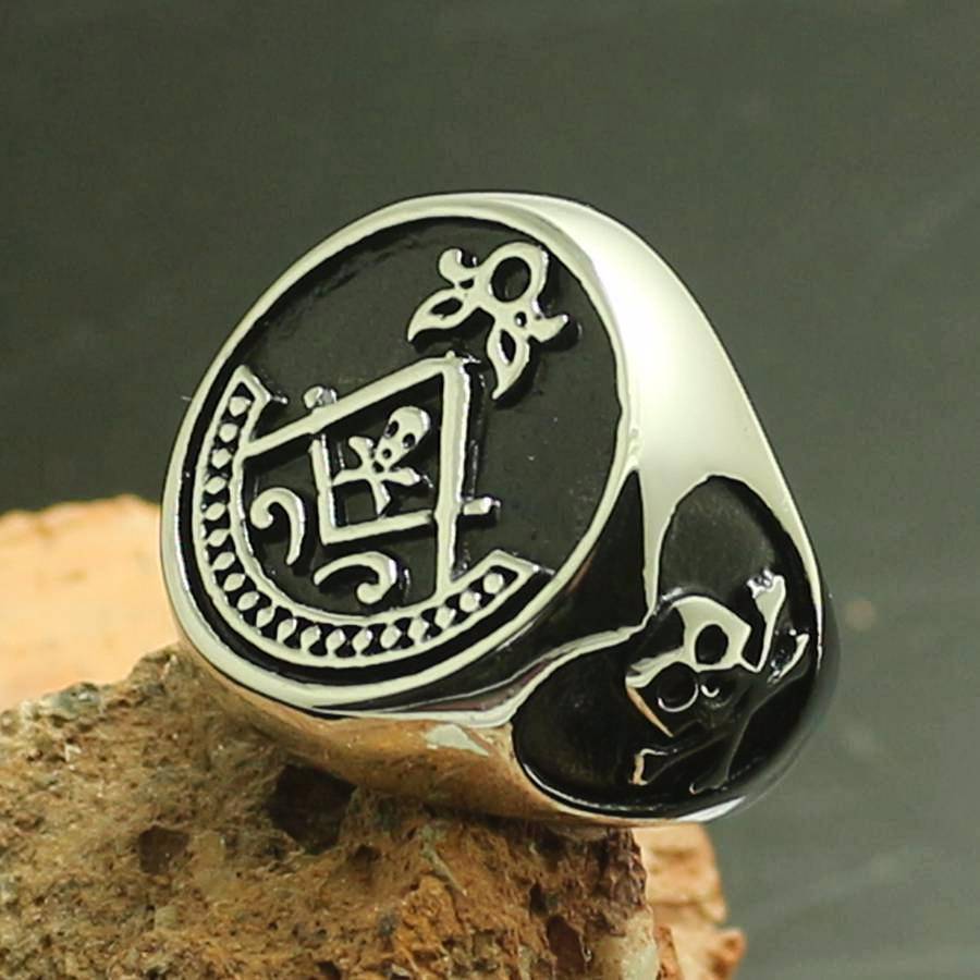 Widows Sons Ring - Silver Skull and Bones