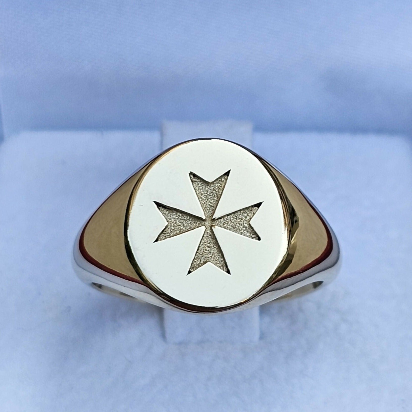 Order Of Malta Cross Ring - 9K Gold Amalfi Cross